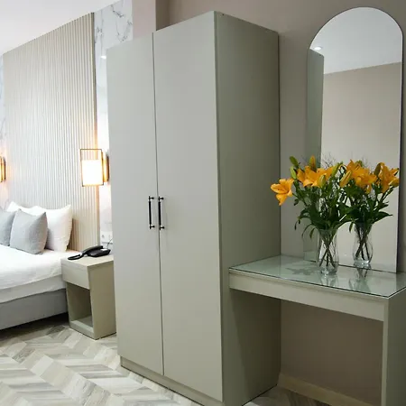 فندق The Roomy Nisantasi 3*