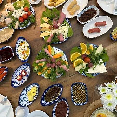 The Roomy Nisantasi Hotel