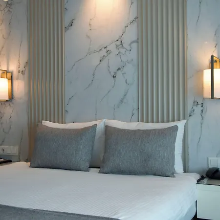 The Roomy Nisantasi Hotel 3*