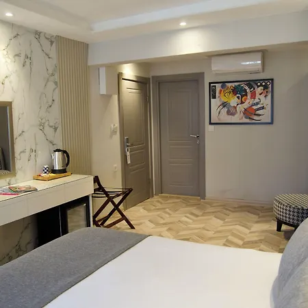 The Roomy Nisantasi 3*