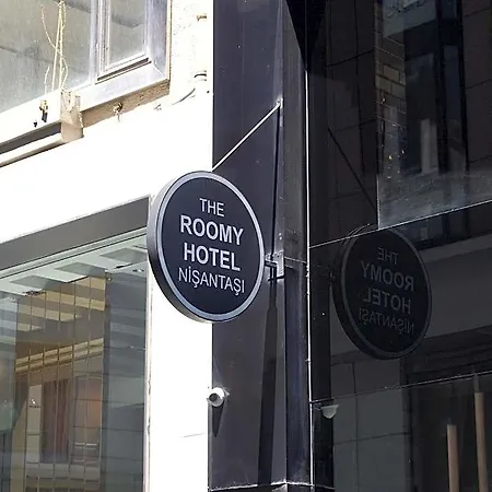 The Roomy Nisantasi
