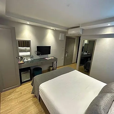 Hotel The Roomy Nisantasi 3*