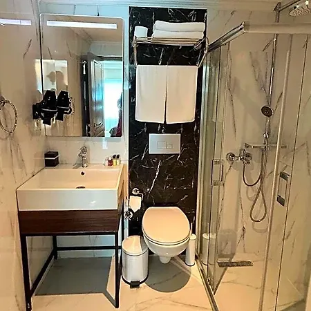 The Roomy Nisantasi 3*