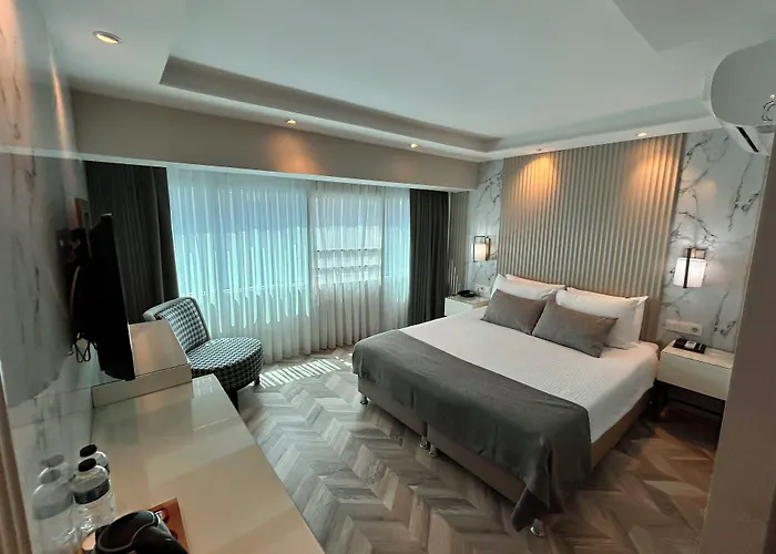 The Roomy Nisantasi Hotel 3*