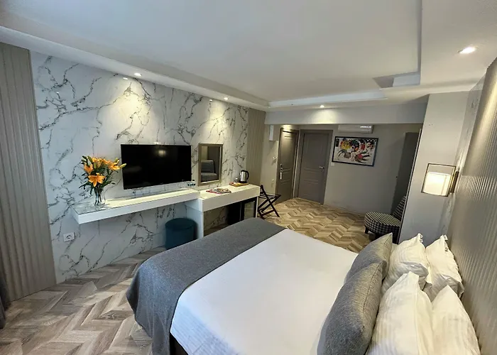 The Roomy Nisantasi Hotel 3*