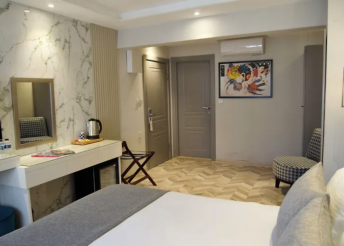 The Roomy Nisantasi 3*